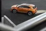 DS7 Crossback si hodlá došlápnout na prémiová kompaktní SUV