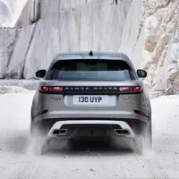 Range Rover Velar kompletně odhalen