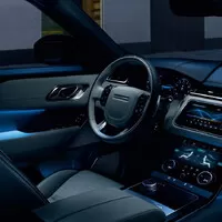 Range Rover Velar kompletně odhalen