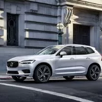 Pininfarinův elektrický sen, karbonový RUF, sportovní Tata, Volvo a Seat - co nás zaujalo v Ženevě
