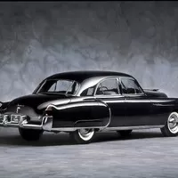 O stíhačce a dvou Američanech, kteří změnili svět automobilového designu