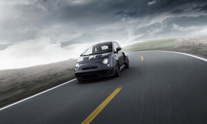 Novinky: Němci z Pogea Racing dopřáli Fiatu 500 405 koní