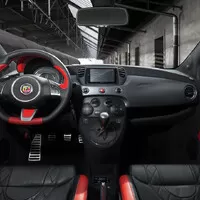 Němci z Pogea Racing dopřáli Fiatu 500 405 koní