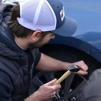 Kladiva, gumy a hřebíky, aneb je tu smysluplný nástupce runflatů?