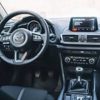 Mazda 3 G120 sedan: Kamarád do deště