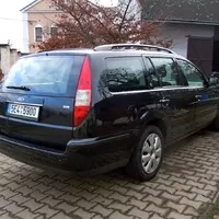 Kupte si redakční Mondeo, my si místo něj pořídíme nesmysl