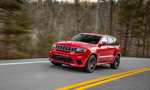 Novinky: Jeep Grand Cherokee Trackhawk má opravdu slíbených 707 koní