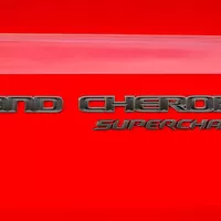 Jeep Grand Cherokee Trackhawk má opravdu slíbených 707 koní