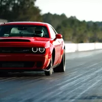 Dodge Demon je venku a je tak extrémní, jak jen může být