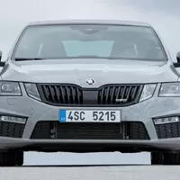 Nová Octavia RS aneb kterak sen rychlých manažerů k charakteru přišel