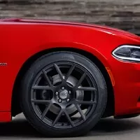 2015 Dodge Charger & Challenger: Facelift na rozloučenou