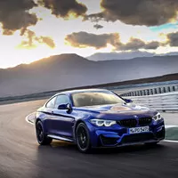 BMW M4 CS – něco mezi klasikou a hardcore verzí