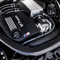 BMW M4 CS – něco mezi klasikou a hardcore verzí