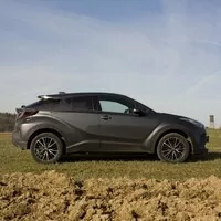 Toyota C-HR: Batmobil