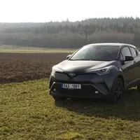 Toyota C-HR: Batmobil