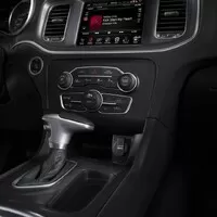 2015 Dodge Charger & Challenger: Facelift na rozloučenou