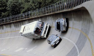 Novinky: Legendární testovací trať Mercedesu slouží již 50 let