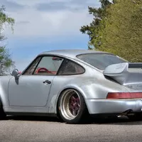 Úplně nové Porsche 911 RSR z roku 1993 potřebuje jen wapku a trochu lásky