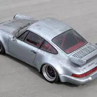Úplně nové Porsche 911 RSR z roku 1993 potřebuje jen wapku a trochu lásky