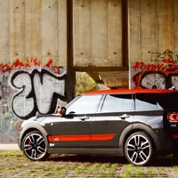 Mini Clubman JCW All4: Mladistvý delikvent dospěl