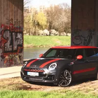 Mini Clubman JCW All4: Mladistvý delikvent dospěl