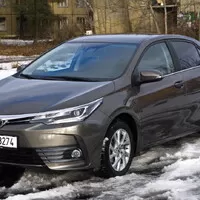 Ptejte se: Věčné auto pro domácího opraváře aneb moderní kára nafurt