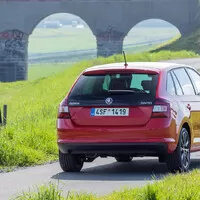 Facelift Škody Rapid: Je pořád pro benzínové hlavy?