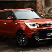 Kia Soul 1.6 T-GDI: Splašená krabička