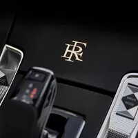 Emmanuel Macron dostal prezidentský crossover DS 7 Crossback