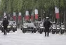 Emmanuel Macron dostal prezidentský crossover DS 7 Crossback