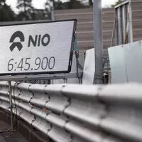 Je to oficiální – nejrychlejší čas Nürburgringu patří elektromobilu