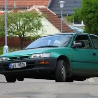 PlechCup závodní speciál: Toyota Corolla E100