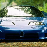 Bugatti EB110: Příběhy neobyčejného šílenství