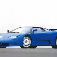 Bugatti EB110: Příběhy neobyčejného šílenství