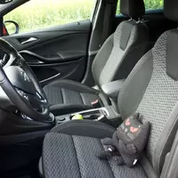 Opel Astra Sports Tourer 1.6 Turbo: Dva v jednom