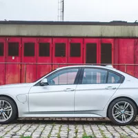 BMW 330e: I hybrid vás může bavit