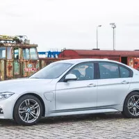 BMW 330e: I hybrid vás může bavit