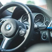 BMW 330e: I hybrid vás může bavit