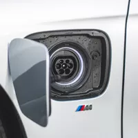 BMW 330e: I hybrid vás může bavit