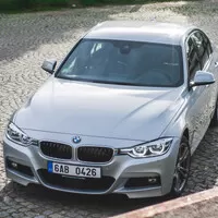 BMW 330e: I hybrid vás může bavit