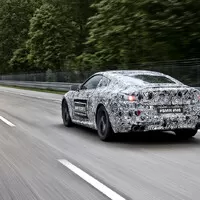 BMW potvrdilo příchod superkupé M8