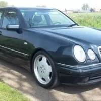 Autíčkář na lovu: Velmi ostré Mercedesy