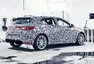 Renault ukazuje maskovaný Megane RS v zimním prostředí