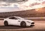 Aston Martin ve speciální edici AMR: skoro jako závoďák