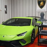 Lamborghini má akustickou komoru jen na ladění zvuku