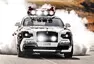 Rolls-Royce v podání Jona Olssona dělá burnouty a nosí maskáče