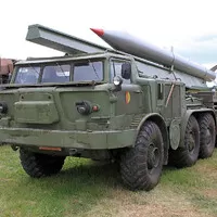 ZiL 135: Jeden motor nestačí