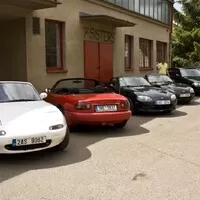Kafe & Káry Praha vol. 21 - Eldorado a hejno roadsterů