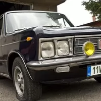 Kafe & Káry Praha vol. 21 - Eldorado a hejno roadsterů
