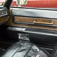 Kafe & Káry Praha vol. 21 - Eldorado a hejno roadsterů